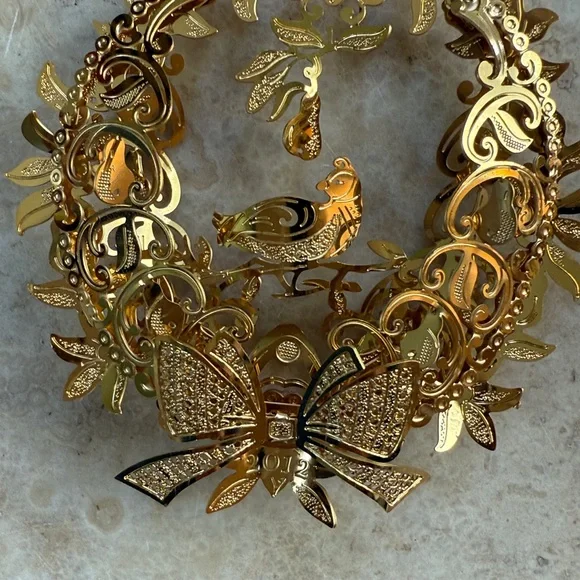 Danbury Mint Gold Christmas Ornaments Set - Picture 5 of 7